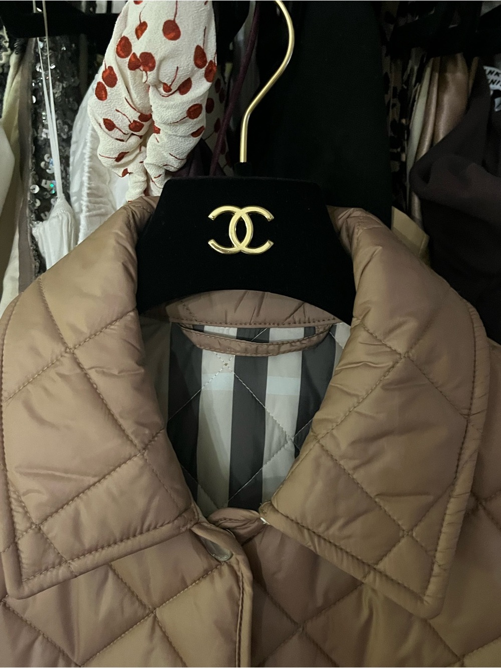 BURBERRY COAT 🎩🎩🎩🎩🎩🎩🎩🎩🎩🎩🎩🎩🎩🎩🎩 - Picture 9 of 13